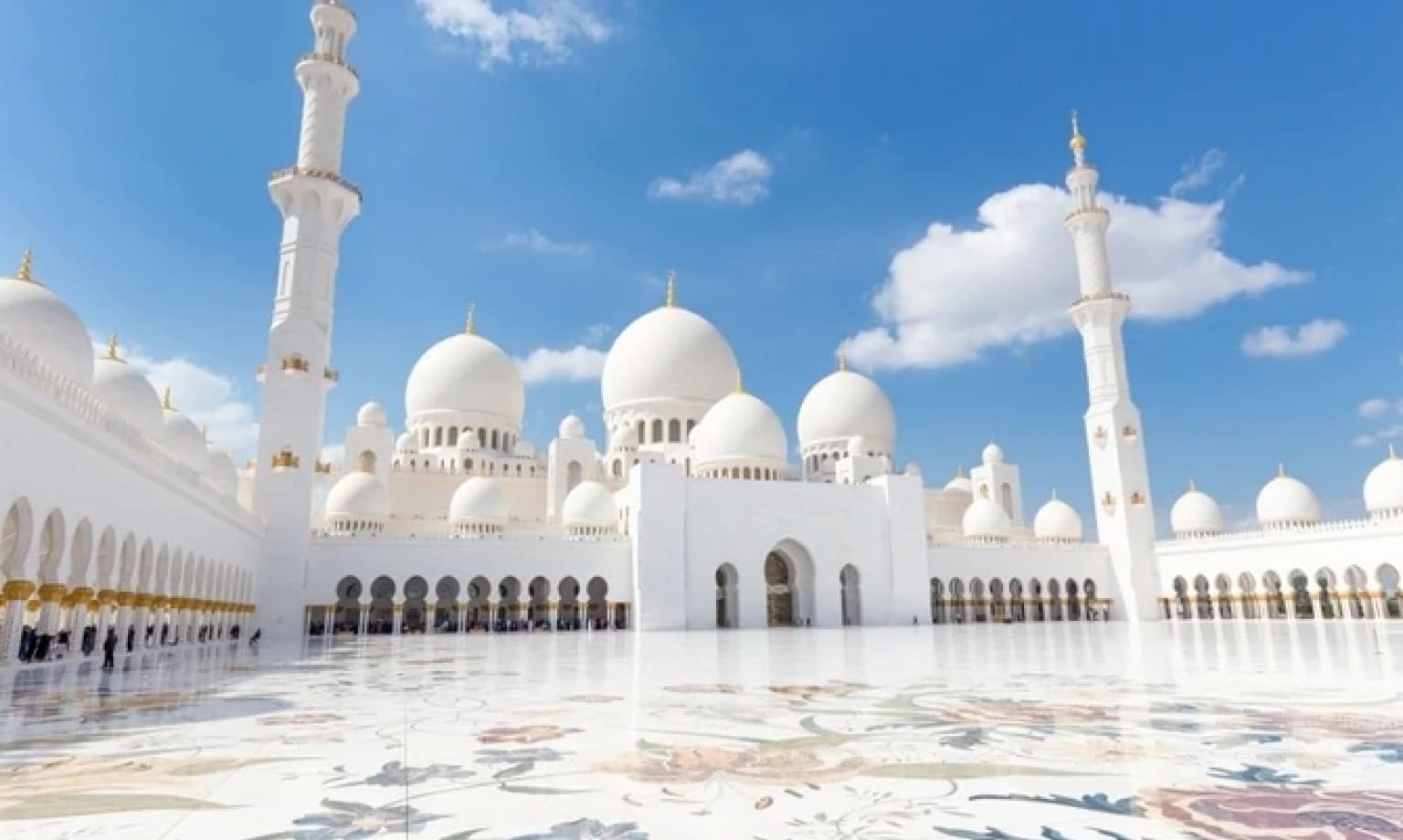 Sheikh Zayed Grand Mosque cover